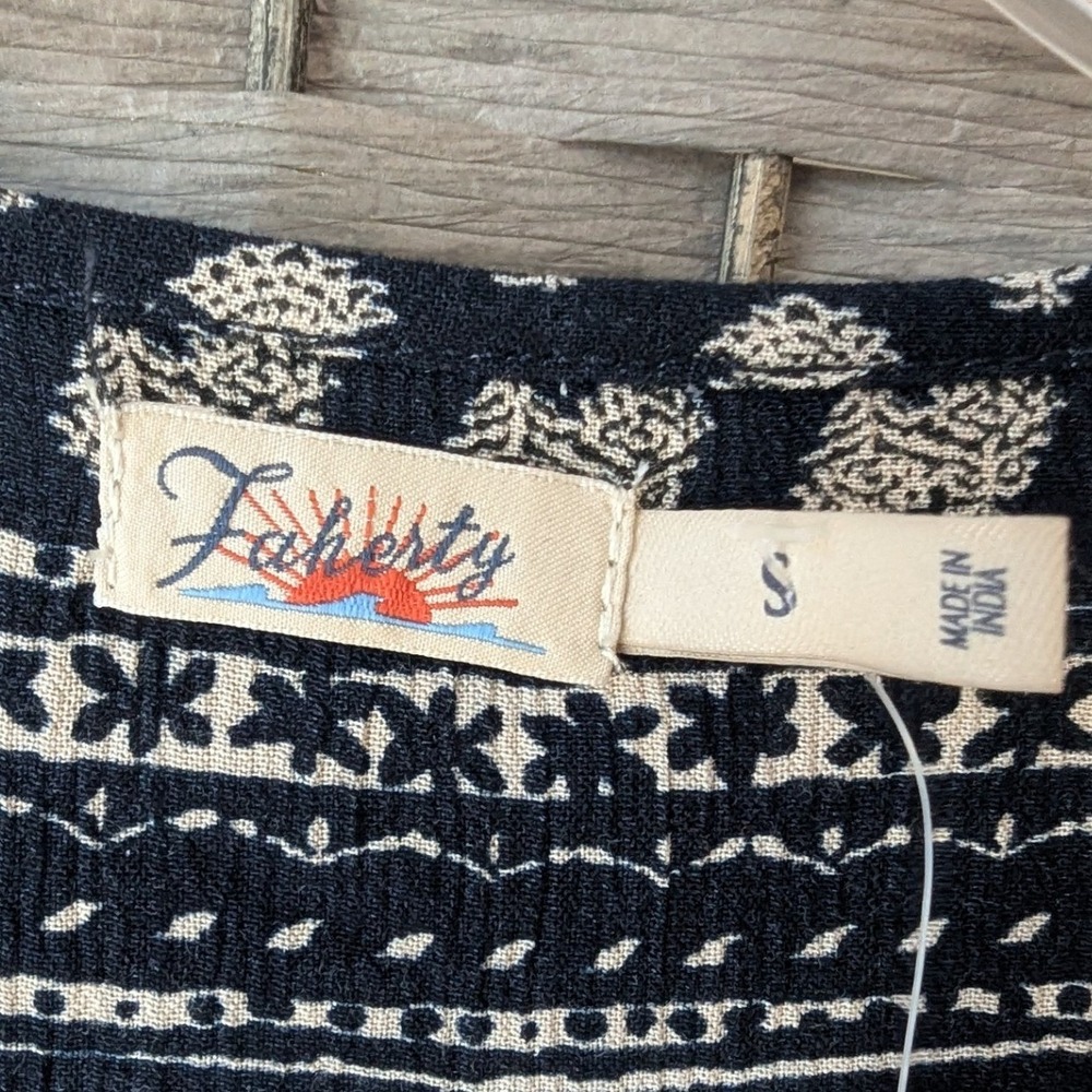 Faherty Orinda Long Sleeve Maxi Dress Navy Blue‎ Block Print Button Up Tie Waist - Picture 8 of 9